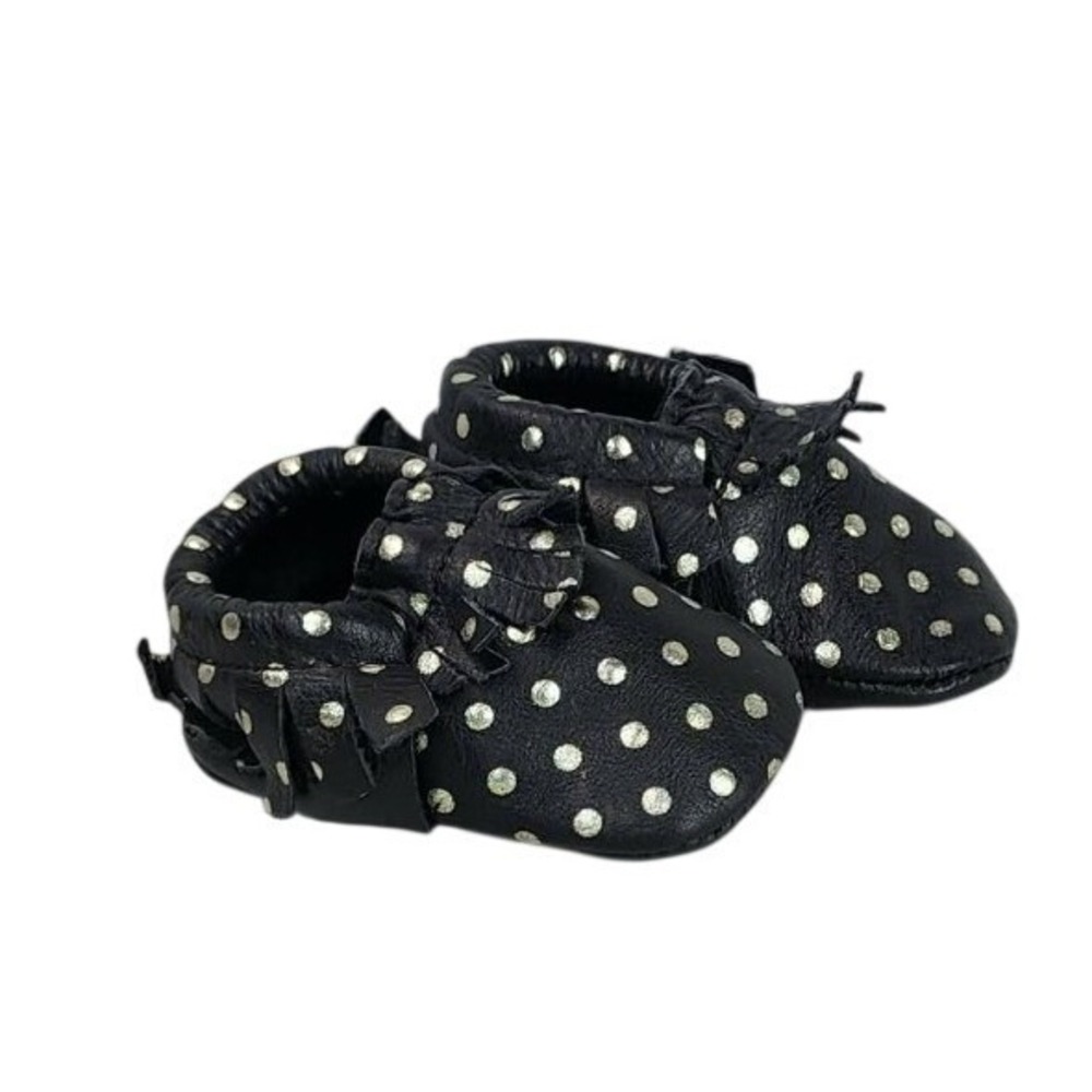 Freshly Picked Black Polka Dot Leather‎ Baby Moccasins Size 2
